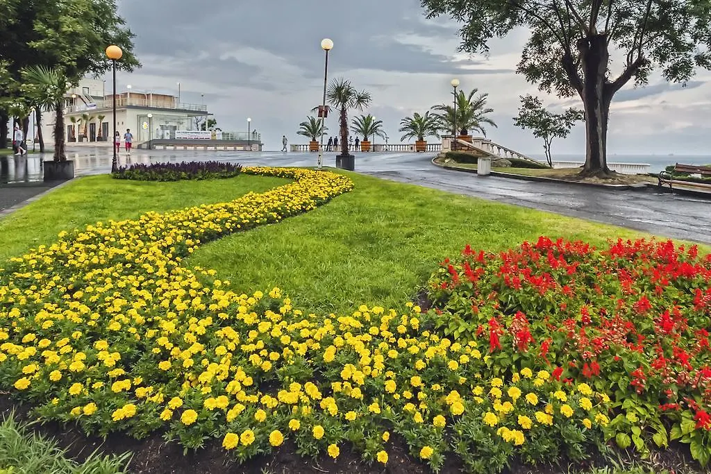 Grandmother'S House Hotel Burgas 0*,  Bulgaria